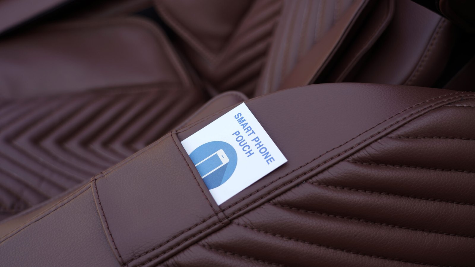 Luraco i9 Max PLUS Medical Massage Chair 11 Luraco i9 Max PLUS Medical Massage Chair - Image 11